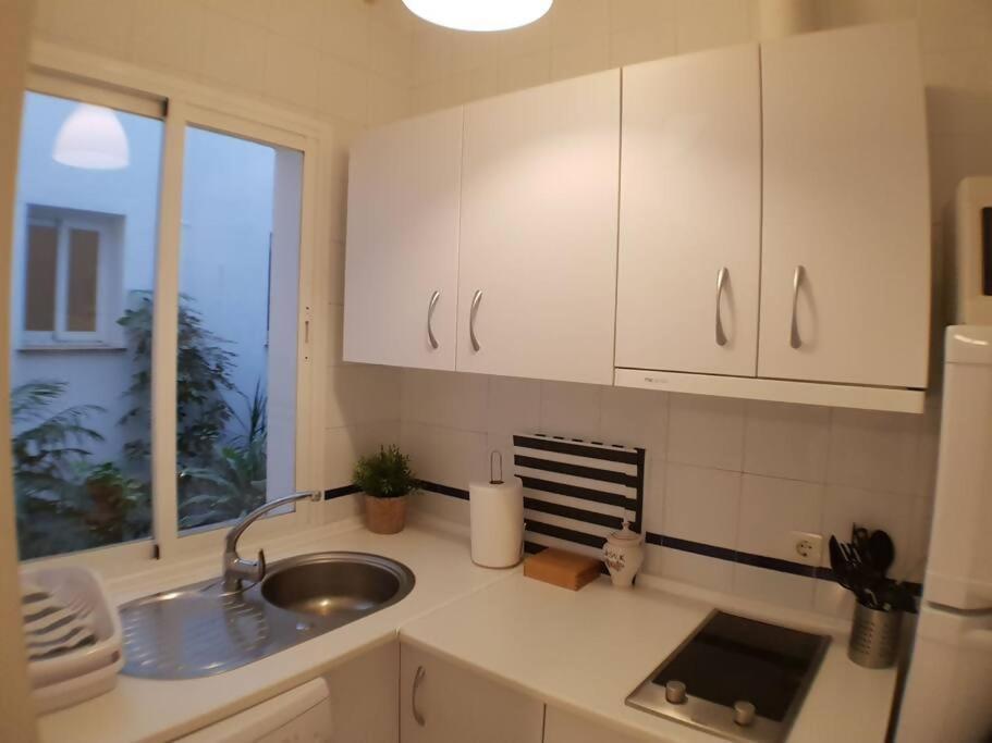 C Palacio Parking Segun Disponibilidad Seville Luaran gambar